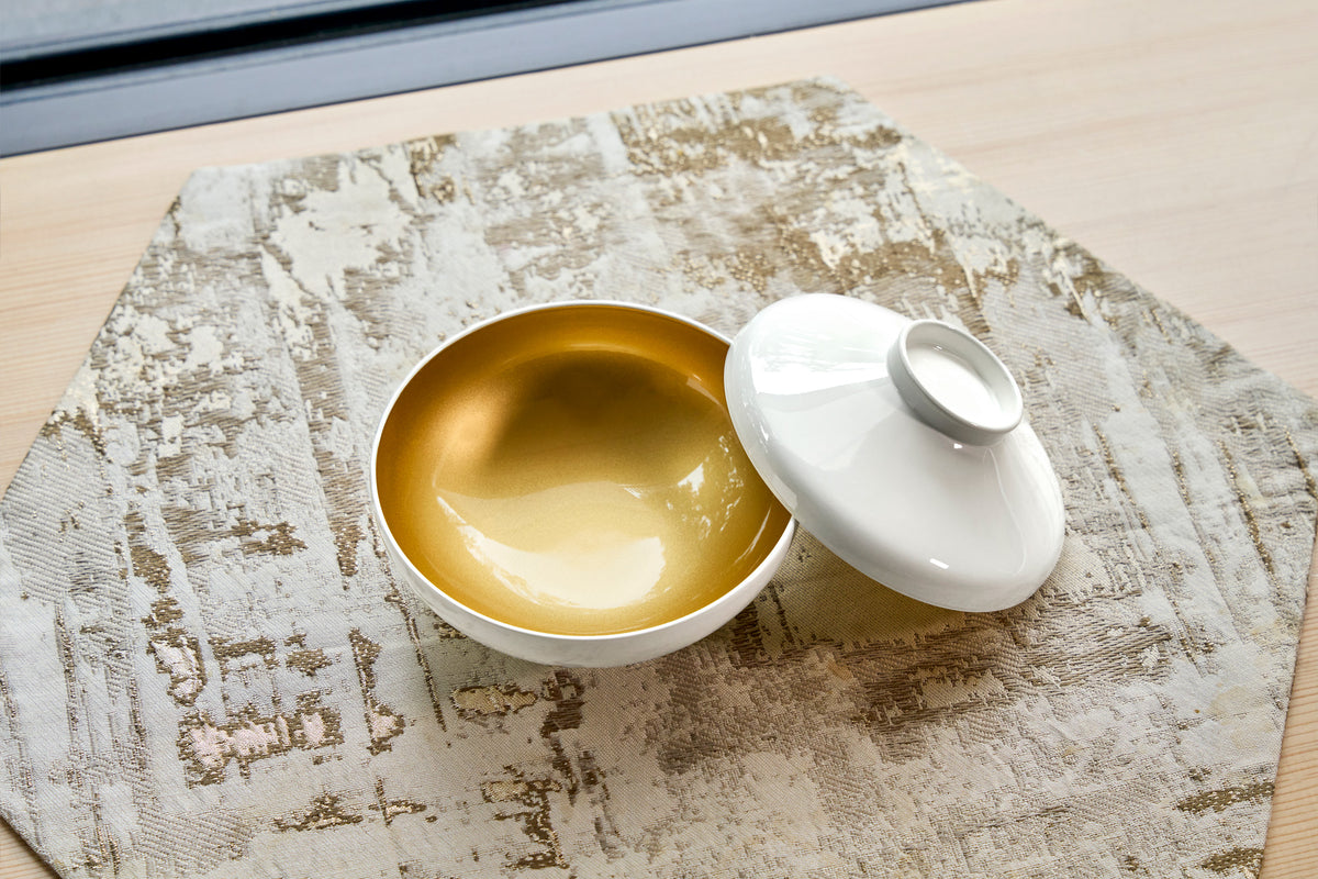 木質 4寸平富士椀白 内箔金 – FUFU JAPAN SELECTION