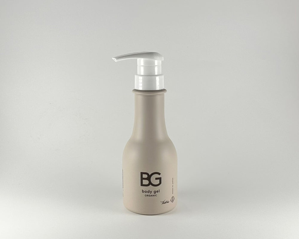 THREE TREES BODY GEL(日本の木々の香り) – FUFU JAPAN SELECTION