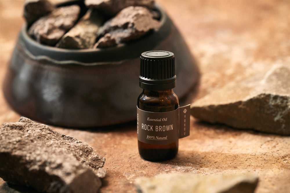 日本を感じる木々の香りのROCK BROWN Essential Oil – FUFU JAPAN